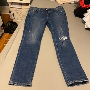 Joe’s jeans, boyfriend slim ankle